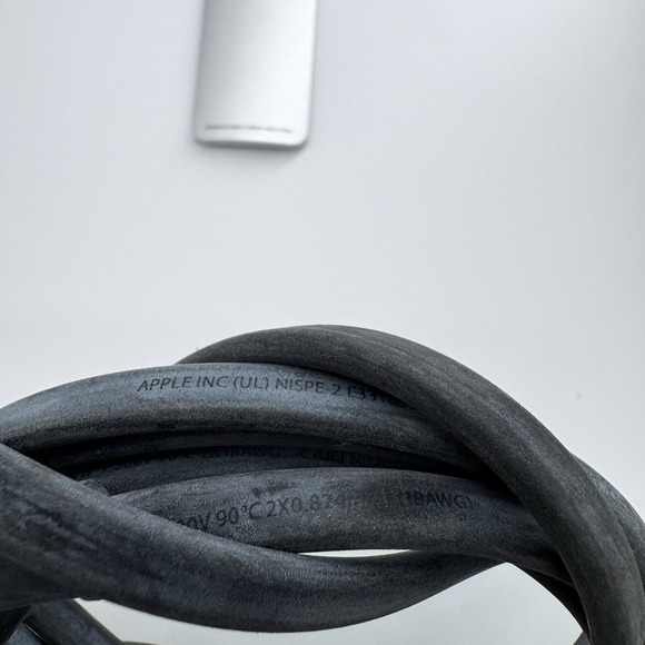 Apple TV (3rd Generation) A1427 Power Cord And Remote 1080p Black - Picture 5 of 5